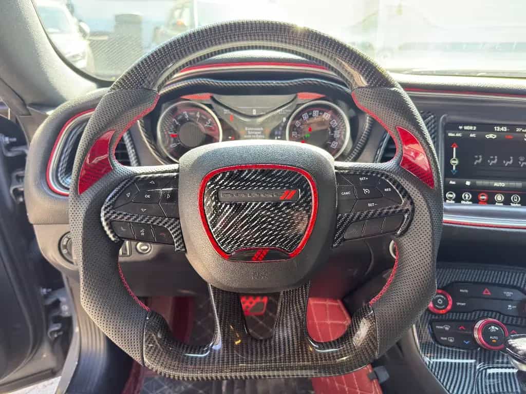 Dodge Challenger 5.7 V8 HEMI*LEDER*K&N*TÜV*SERVICE 03/2018-photo-26