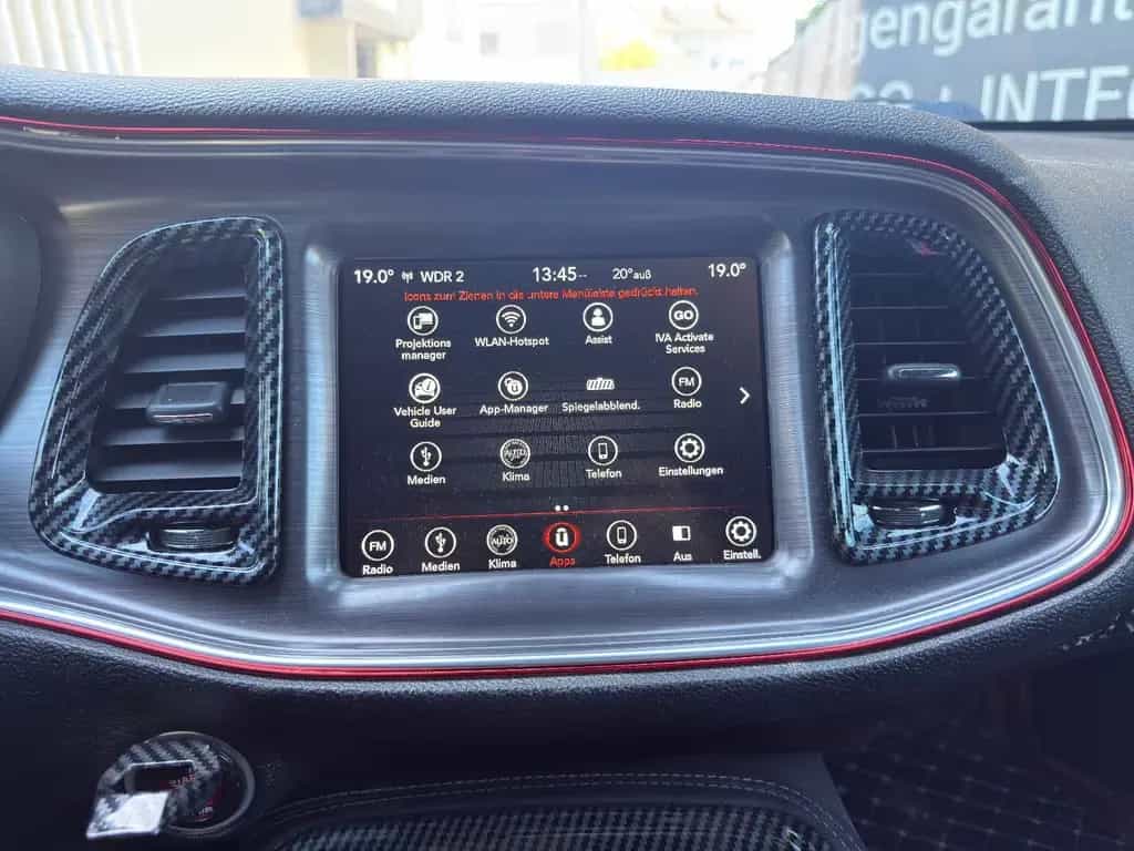 Dodge Challenger 5.7 V8 HEMI*LEDER*K&N*TÜV*SERVICE 03/2018-photo-30