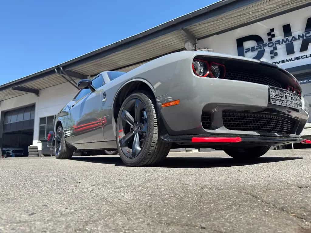 Dodge Challenger 5.7 V8 HEMI*LEDER*K&N*TÜV*SERVICE 03/2018-photo-7