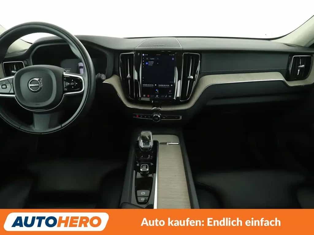 Volvo XC60 2.0 B4 Mild-Hybrid Inscription 2WD Aut.*NAV 07/2022-photo-11