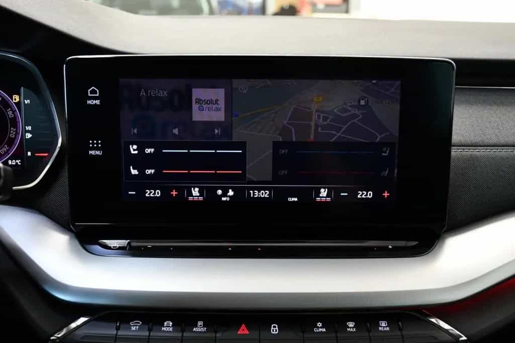 Skoda Octavia Lim. First Edit. HuD*MASSG*CANT*AHK*LüFT 03/2021-photo-16