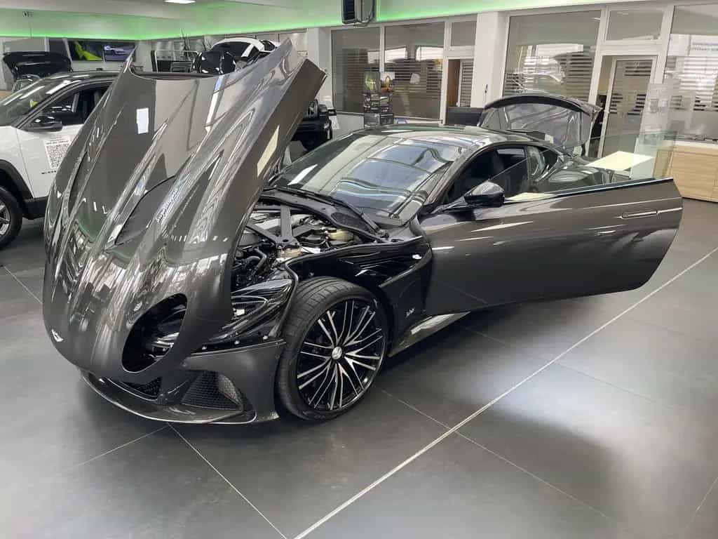 Aston Martin DBS Superleggera Top Zustand 03/2021-photo-19