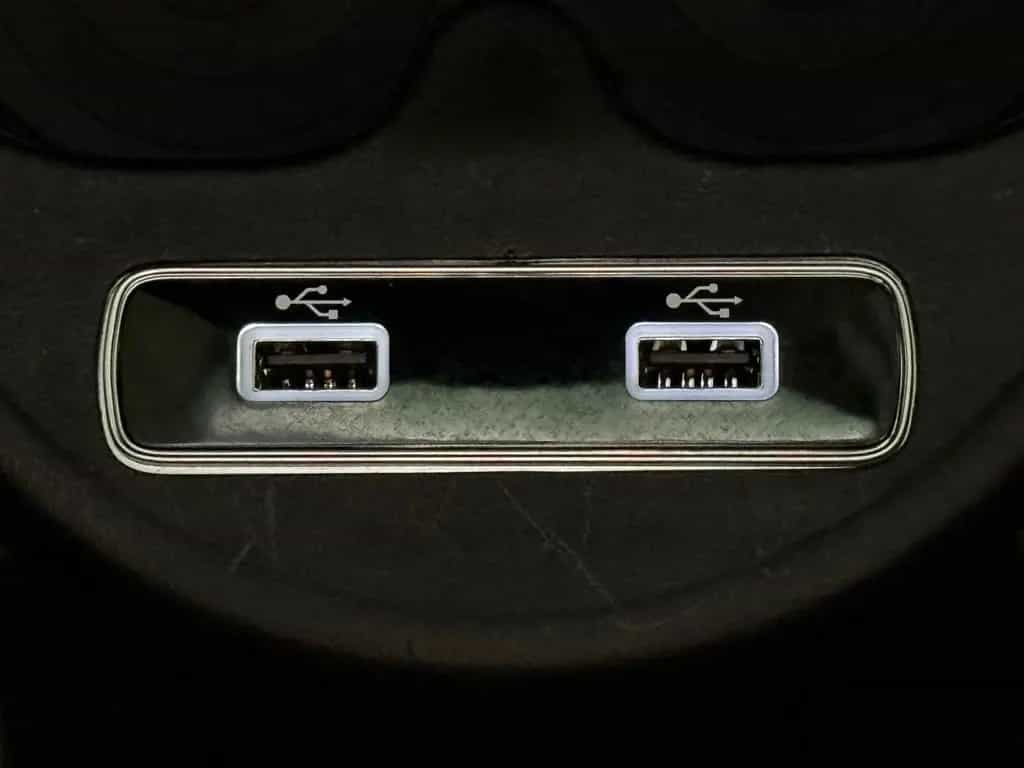 Abarth 595 Turismo*SPORT-AUSPUFF*VOLLLEDER*CARPLAY*USB 03/2023-photo-20