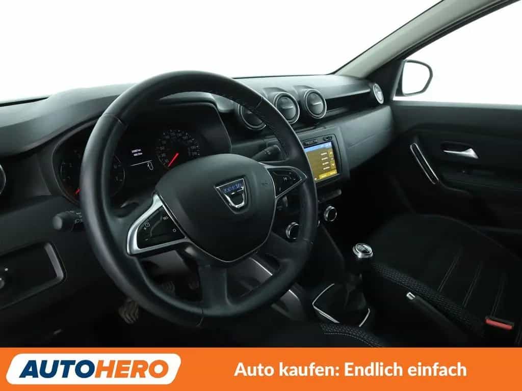 Dacia Duster 1.3 TCe Prestige *NAVI*CAM*TEMPO*SHZ*ALU* 11/2020-photo-10