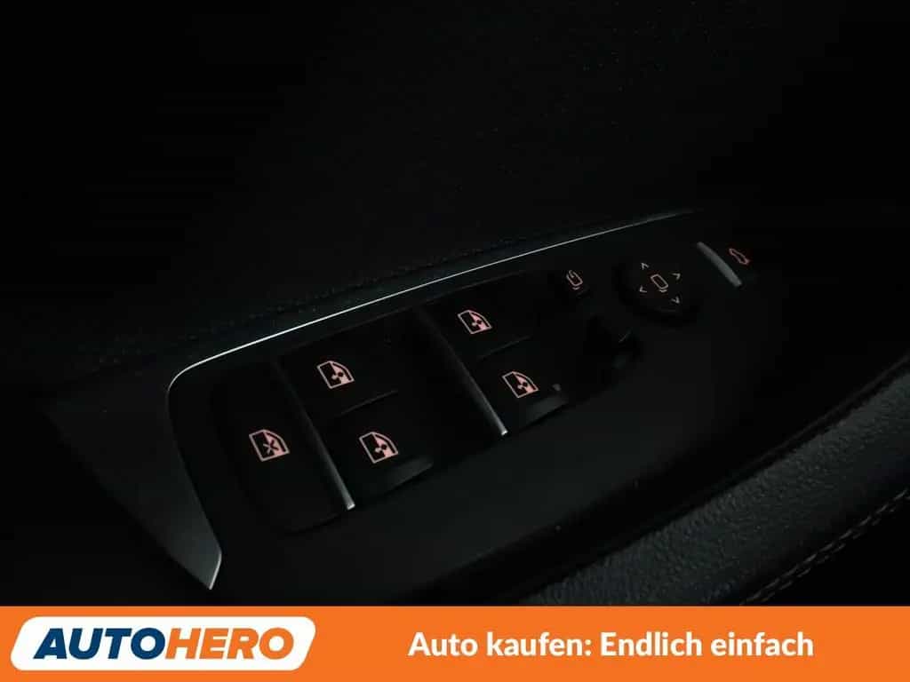 BMW X3 xDrive 20d xLine Aut.*NAVI*TEMPO*LED*PDC*SHZ* 04/2020-photo-23