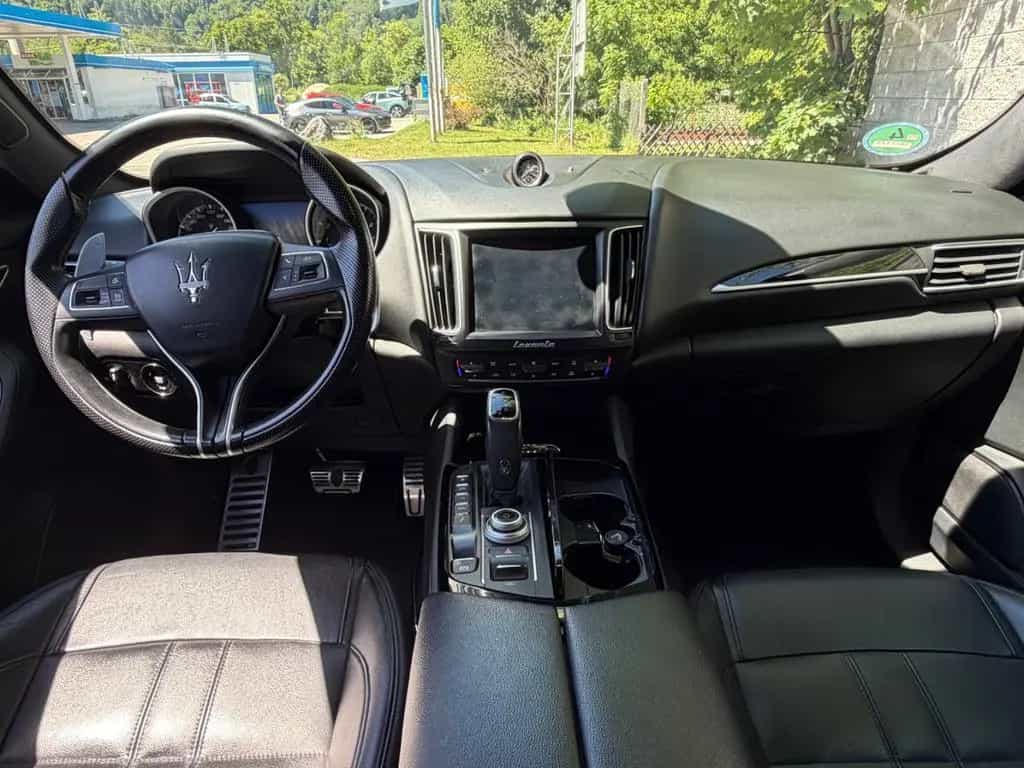 Maserati Levante GranSport Q4 03/2019-photo-10