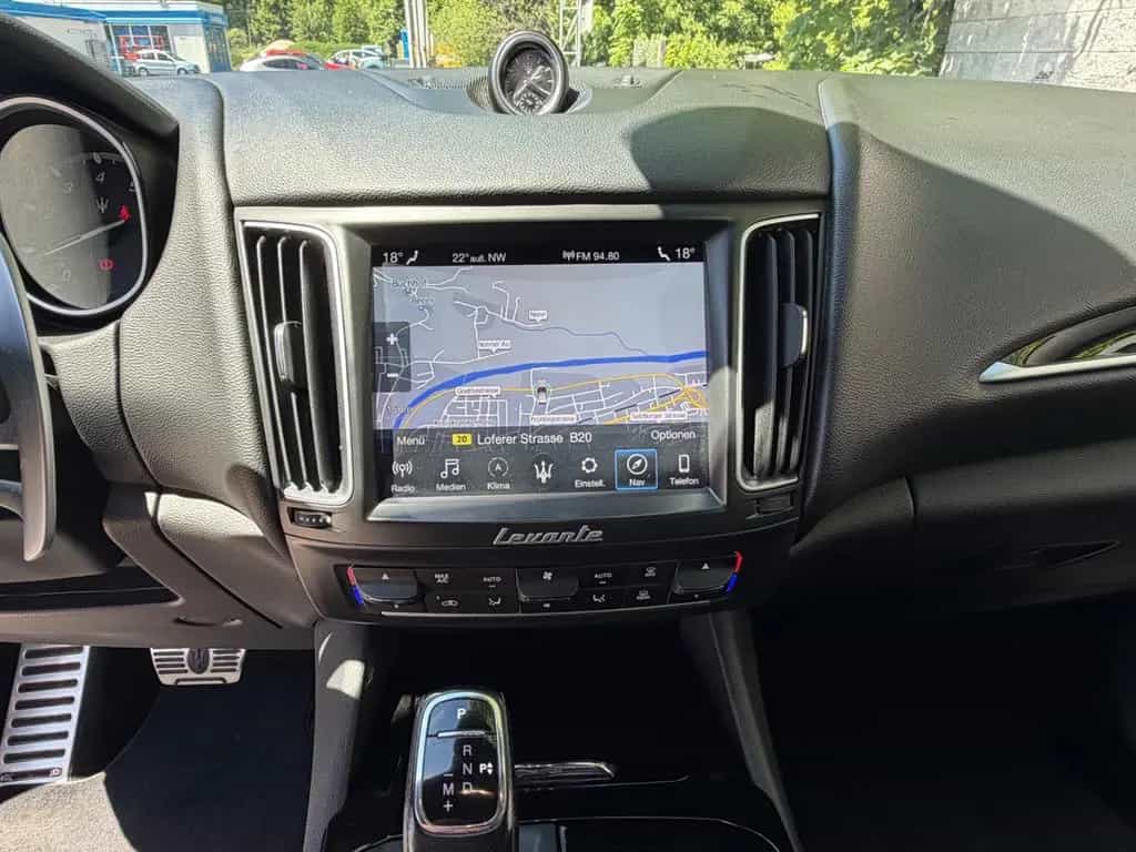 Maserati Levante GranSport Q4 03/2019-photo-12