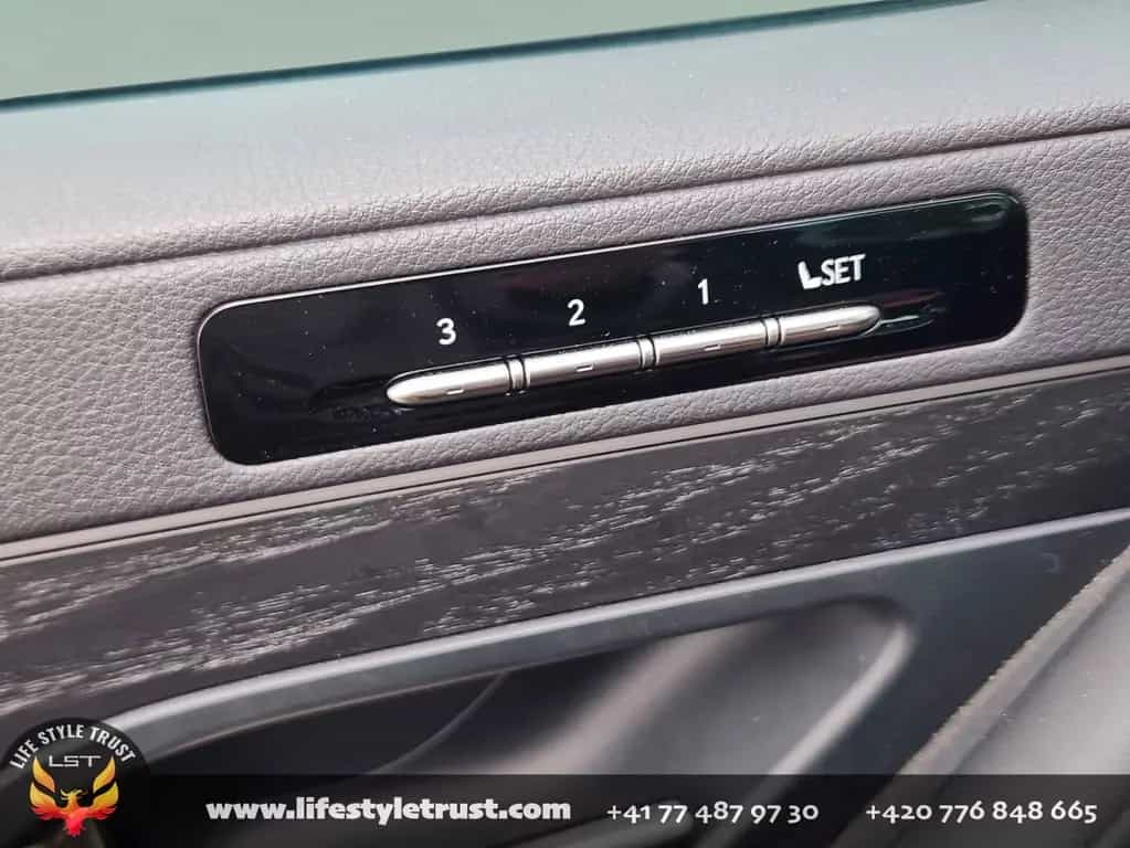 Lexus LX 600 Premium AWD -2023- € 83.900 T1 EXPORT 05/2023-photo-16