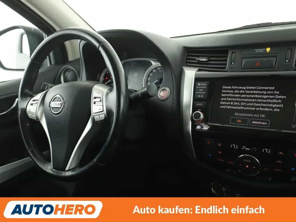 Nissan Navara NP-300 2.3 dCi N-Guard Double Cab 4x4 Aut 01/2020-photo-10