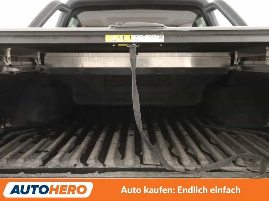 Nissan Navara NP-300 2.3 dCi N-Guard Double Cab 4x4 Aut 01/2020-photo-15