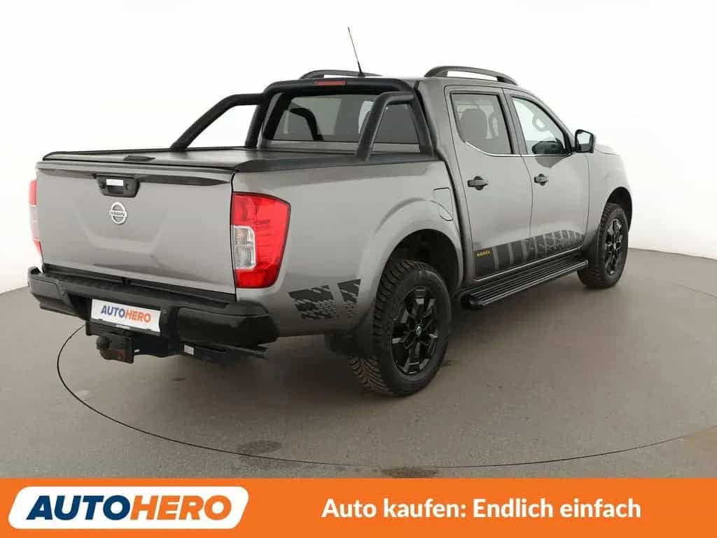 Nissan Navara NP-300 2.3 dCi N-Guard Double Cab 4x4 Aut 01/2020-photo-3