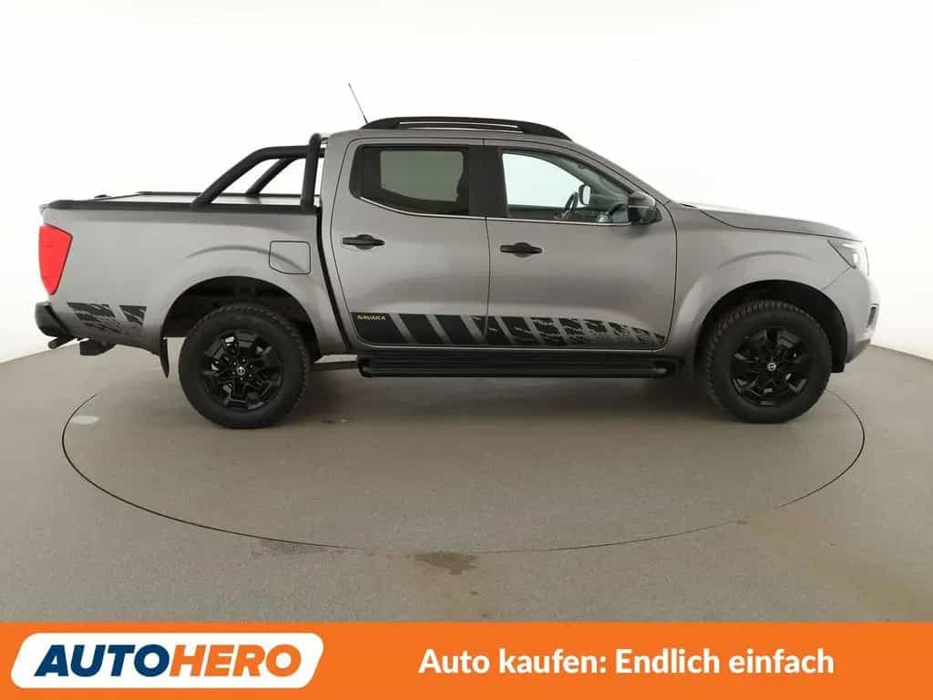Nissan Navara NP-300 2.3 dCi N-Guard Double Cab 4x4 Aut 01/2020-photo-4