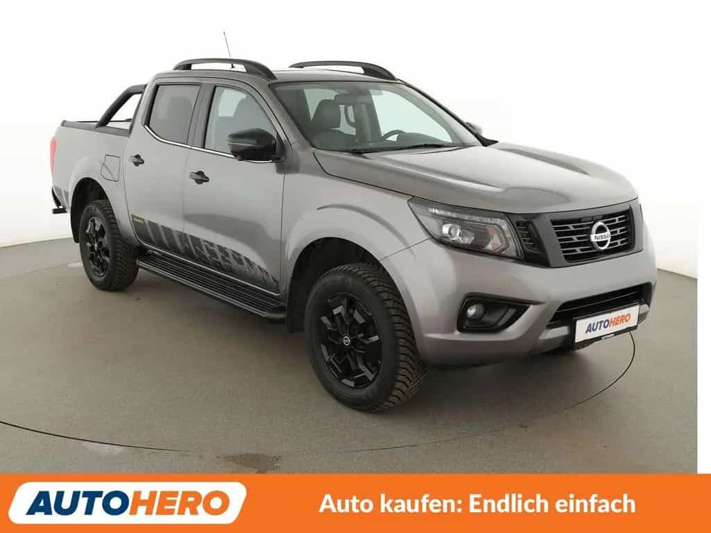 Nissan Navara NP-300 2.3 dCi N-Guard Double Cab 4x4 Aut 01/2020-photo-5
