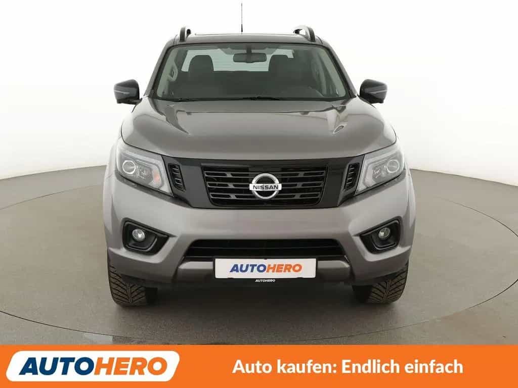 Nissan Navara NP-300 2.3 dCi N-Guard Double Cab 4x4 Aut 01/2020-photo-6