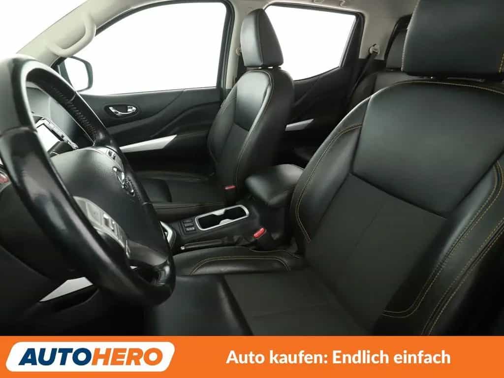 Nissan Navara NP-300 2.3 dCi N-Guard Double Cab 4x4 Aut 01/2020-photo-7