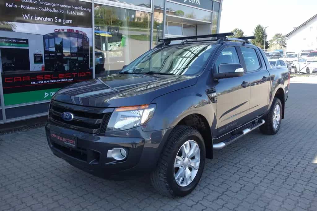 Ford Ranger 3,2 TDCI V6 Wildtrak DoKa 4x4 AHK/KAM/NAV 01/2016-photo-0