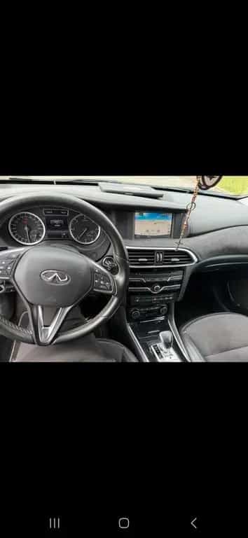 Infiniti Q30 1.5 diesel Premium 04/2017-photo-6