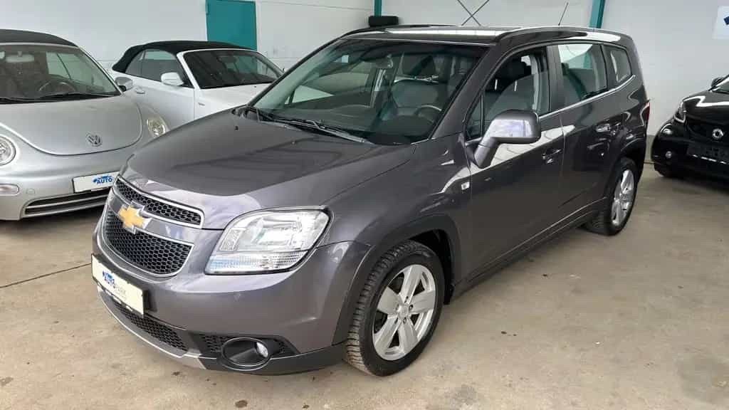 Chevrolet Orlando 2.0 LT MT Automatik *7-Sitzer* 07/2013-photo-0