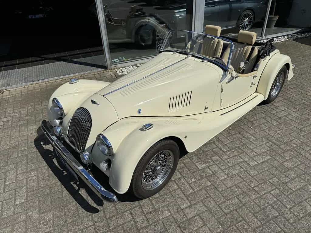 Morgan Plus 4 02/2012-photo-5
