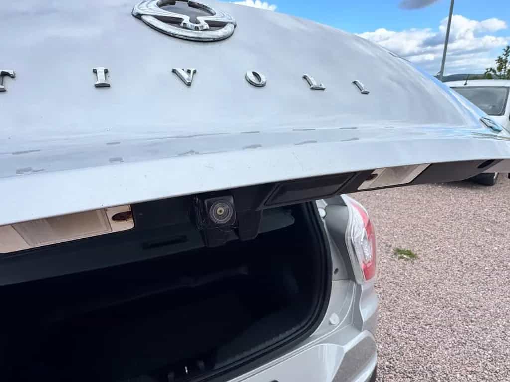 Ssangyong Tivoli 1.6 e-XDi Sapphire 2WD *Navi*Kamera*AHK * 03/2017-photo-13