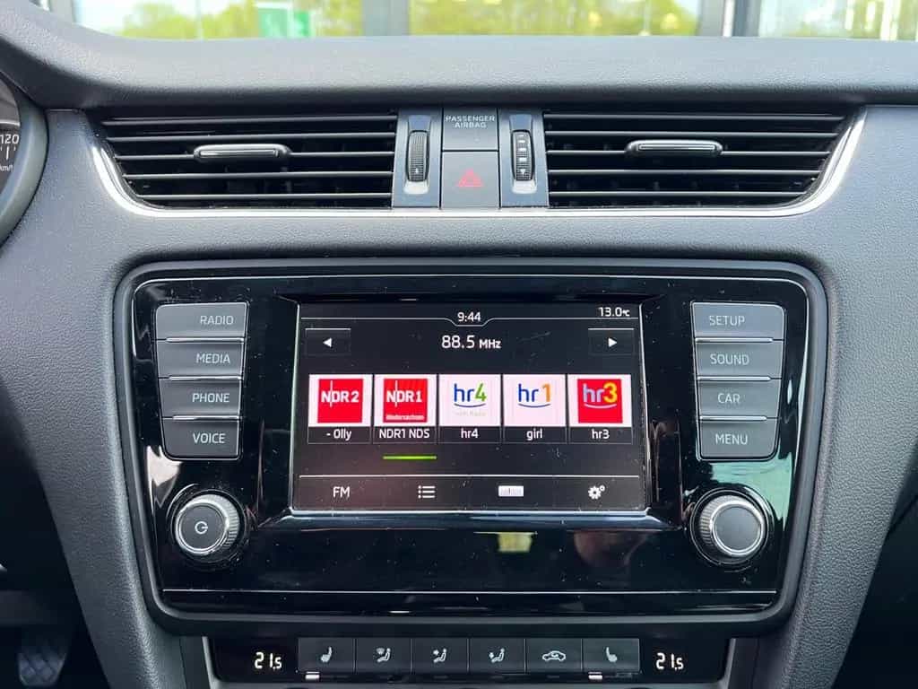 Skoda Octavia Combi Joy 81kw TSI *Einparkhilfe*Anhänge 03/2016-photo-12
