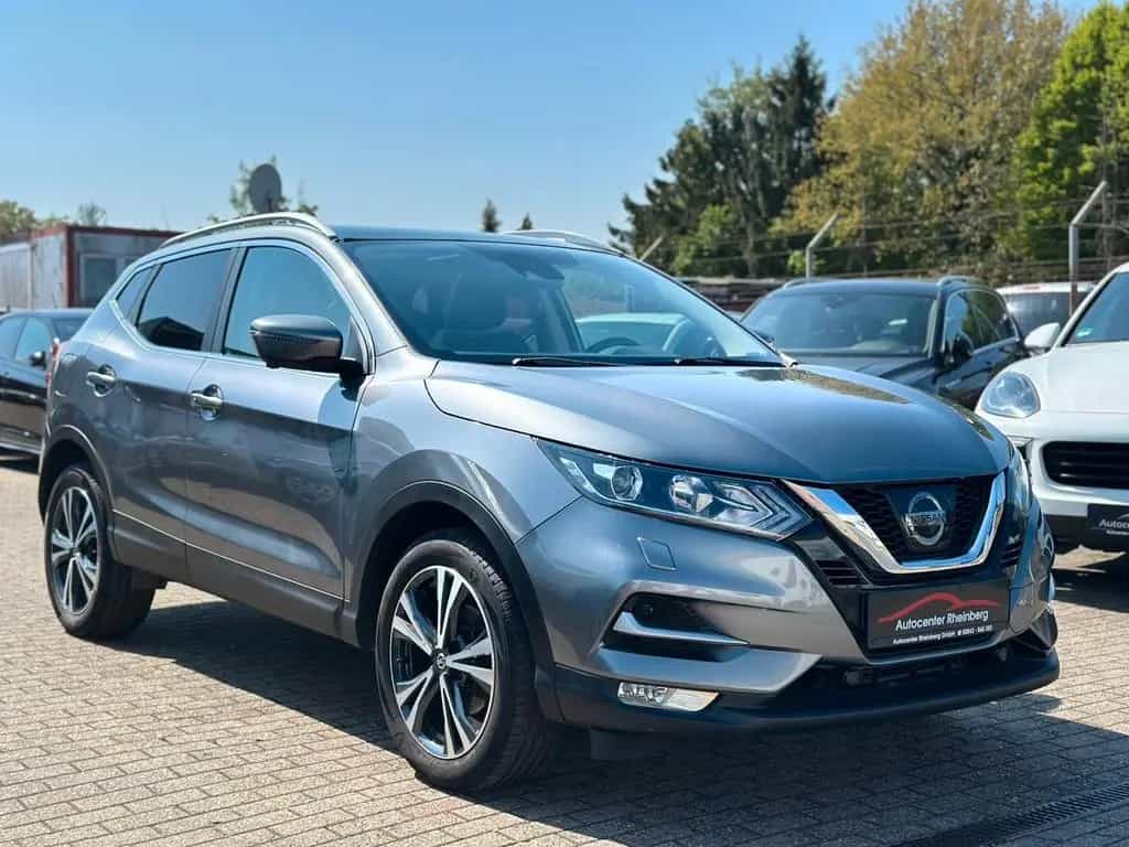 Nissan Qashqai N-Connecta Aut. Navi Pano 09/2017-photo-2