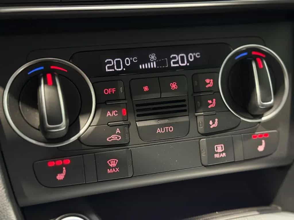 Audi Q3 SPORT QUATTRO *SCHECKHEFT*SHZ*KLIMA*TEMPO* 09/2016-photo-28