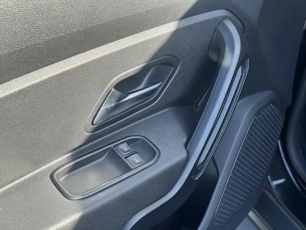 Dacia Duster II Comfort *1.HAND|8-FACH|LED|AHK|TÜV* 08/2018-photo-20