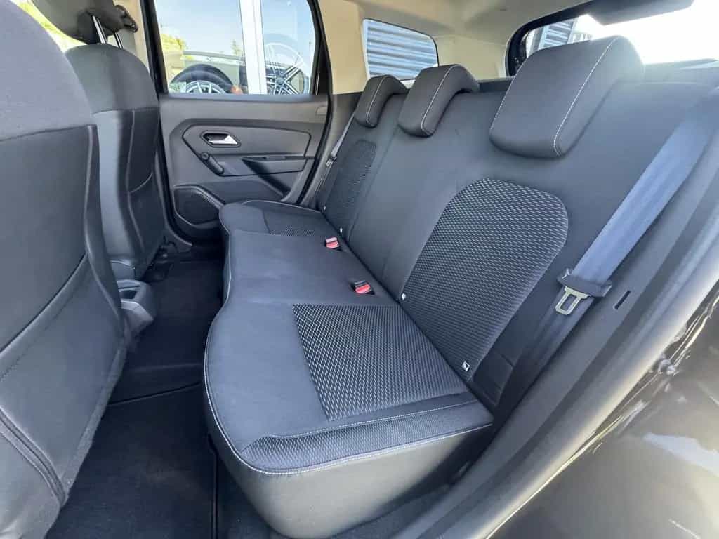 Dacia Duster II Comfort *1.HAND|8-FACH|LED|AHK|TÜV* 08/2018-photo-24