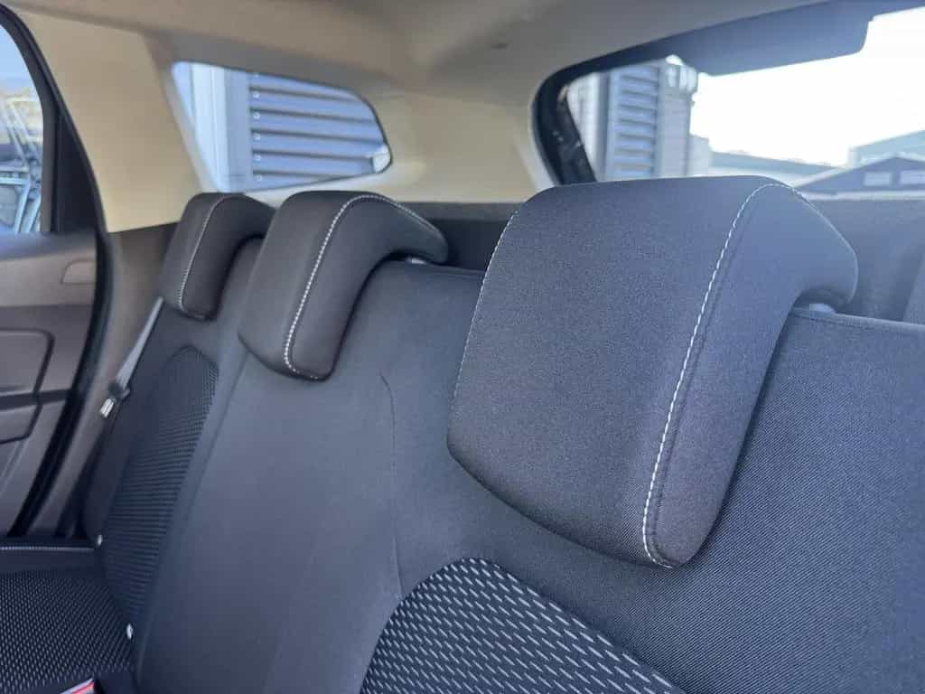 Dacia Duster II Comfort *1.HAND|8-FACH|LED|AHK|TÜV* 08/2018-photo-28