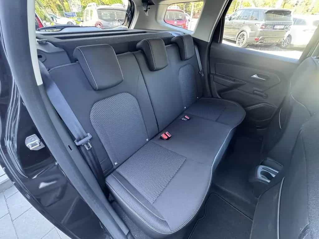 Dacia Duster II Comfort *1.HAND|8-FACH|LED|AHK|TÜV* 08/2018-photo-30