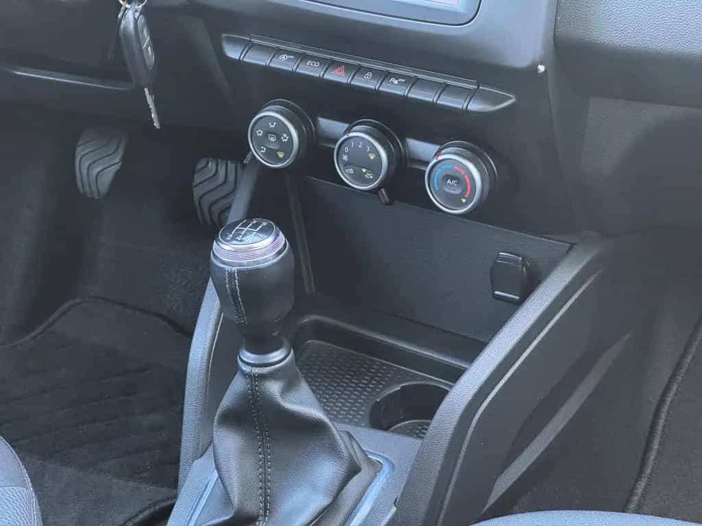 Dacia Duster II Comfort *1.HAND|8-FACH|LED|AHK|TÜV* 08/2018-photo-37
