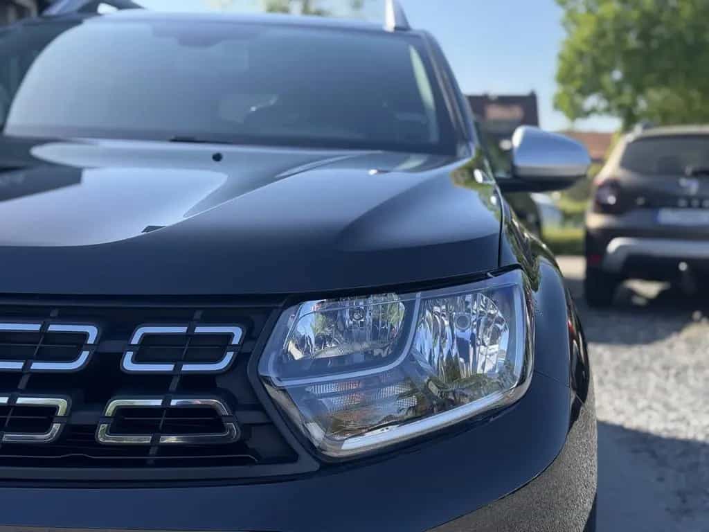 Dacia Duster II Comfort *1.HAND|8-FACH|LED|AHK|TÜV* 08/2018-photo-9
