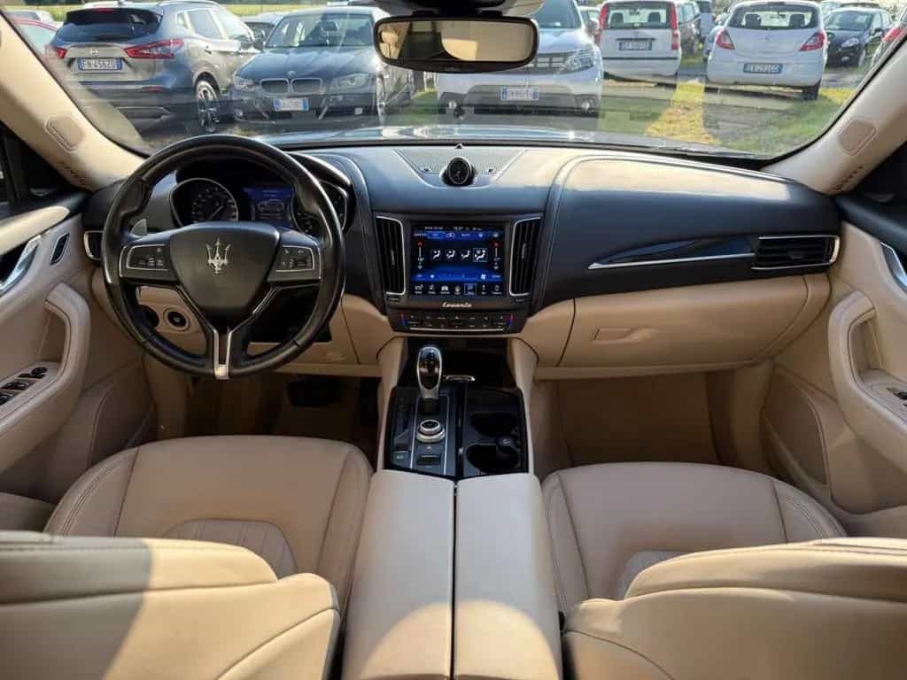 Maserati Levante V6 Diesel AWD Granlusso 04/2018-photo-14