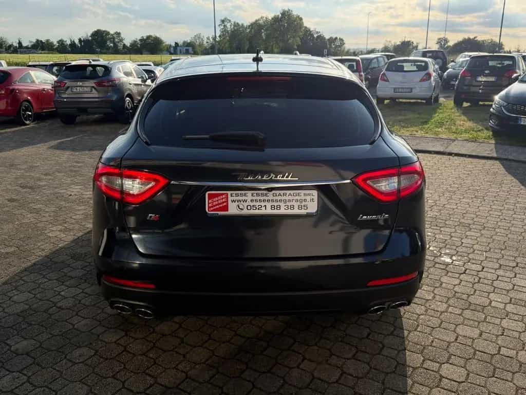 Maserati Levante V6 Diesel AWD Granlusso 04/2018-photo-4