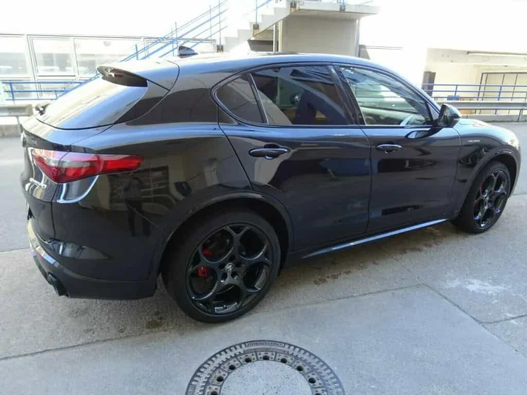 Alfa Romeo Stelvio 2.0 Turbo 16V AT8-Q4 Veloce,AHK,Leder 06/2022-photo-11