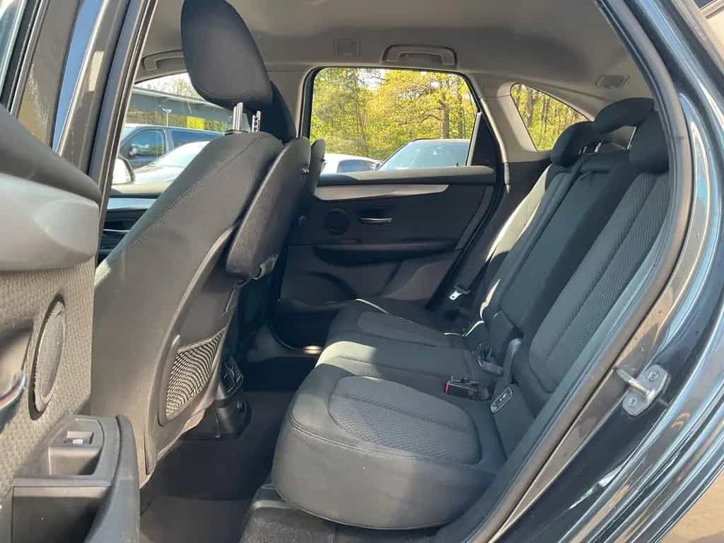 BMW 2 Series 220 i Active Tourer LED Navi PDC SHZ Klima Tempo 04/2018-photo-9