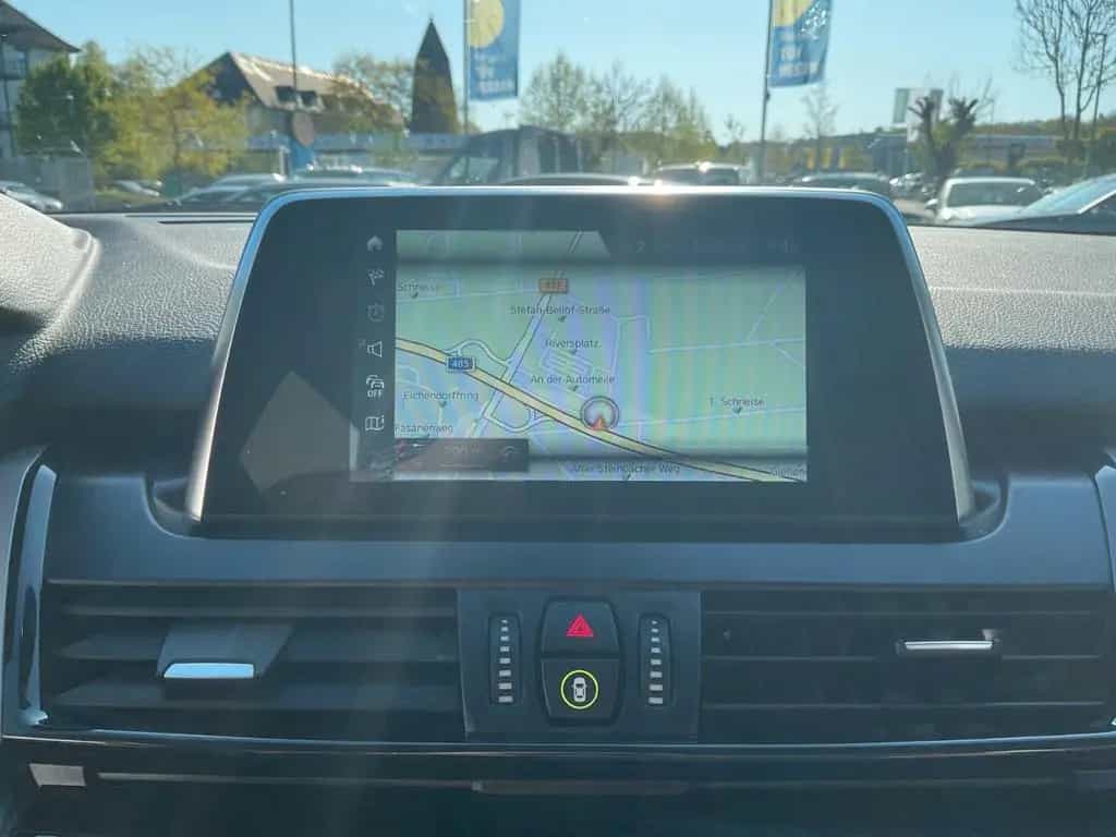 BMW 2 Series 220 i Active Tourer LED Navi PDC SHZ Klima Tempo 04/2018-photo-14