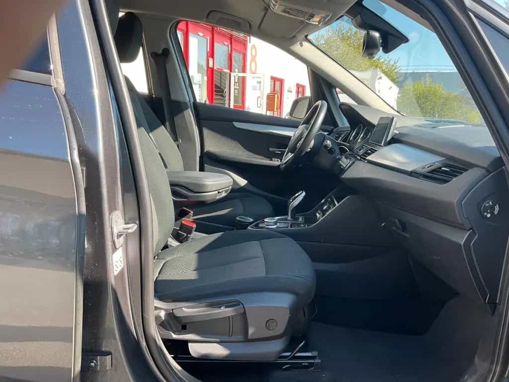 BMW 2 Series 220 i Active Tourer LED Navi PDC SHZ Klima Tempo 04/2018-photo-21