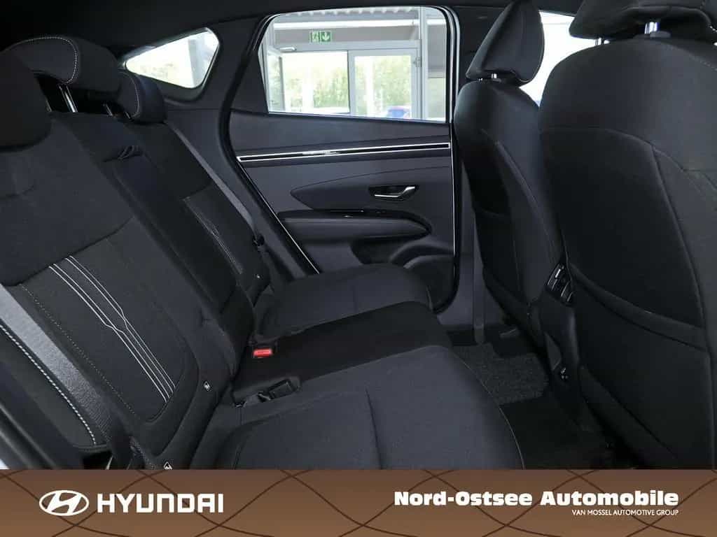 Hyundai TUCSON 1.6 T-GDI ADVANTAGE 2WD SHZ LHZ NAVI PDC 03/2024-photo-12