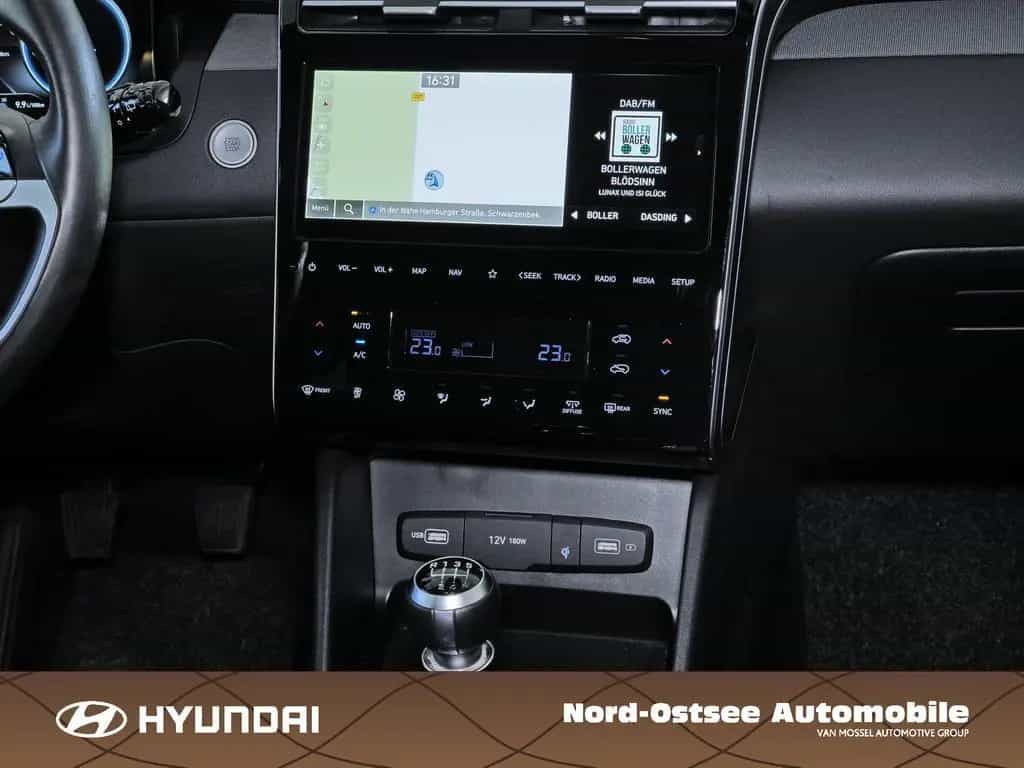 Hyundai TUCSON 1.6 T-GDI ADVANTAGE 2WD SHZ LHZ NAVI PDC 03/2024-photo-9