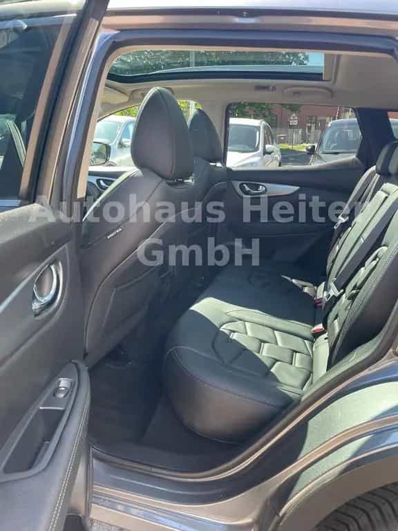 Nissan Qashqai 1.3 Akari Auto./ Leder+Pano.+360°+AHK 05/2021-photo-12
