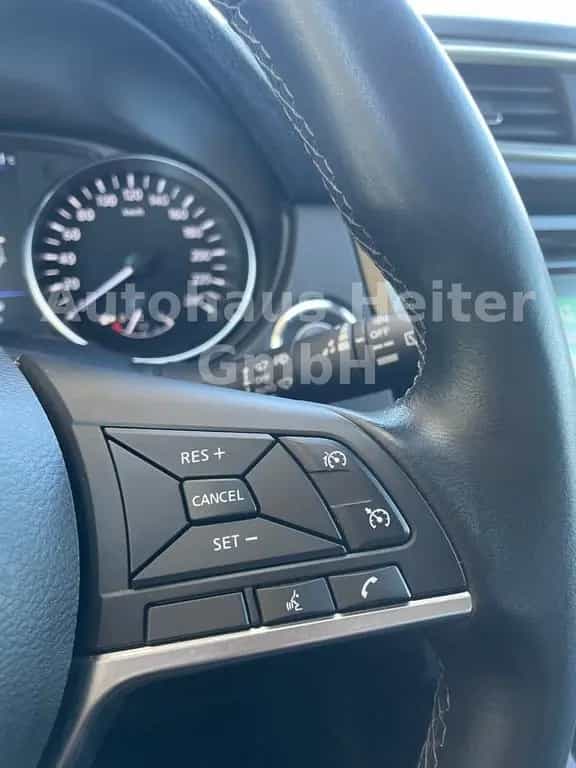 Nissan Qashqai 1.3 Akari Auto./ Leder+Pano.+360°+AHK 05/2021-photo-20