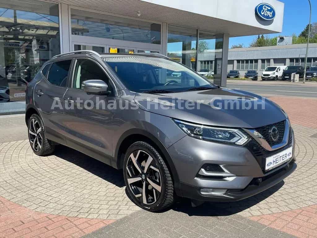 Nissan Qashqai 1.3 Akari Auto./ Leder+Pano.+360°+AHK 05/2021-photo-7