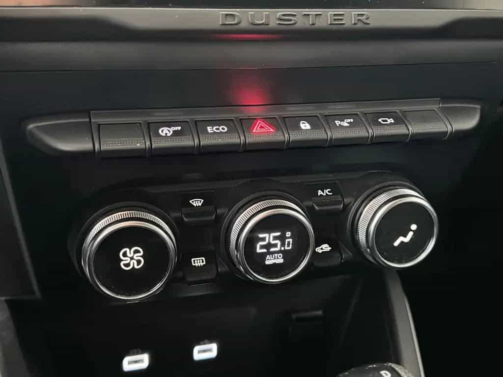 Dacia Duster II Prestige Automatik Leder LED 360CAM 11/2021-photo-25