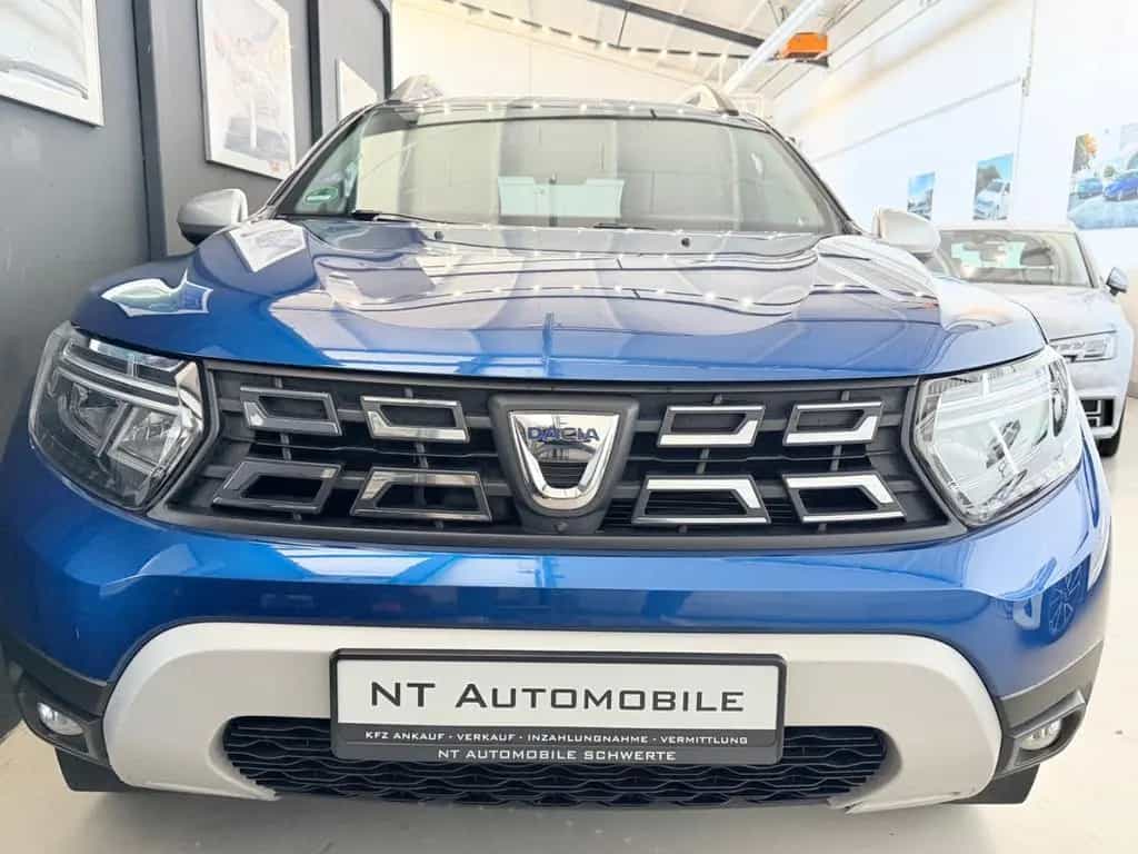 Dacia Duster II Prestige Automatik Leder LED 360CAM 11/2021-photo-3