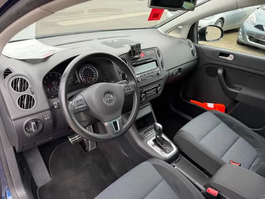 Volkswagen Golf Plus VI Anhkp AUTOMATIK Pdc Sitzhz Tempo BT 04/2011-photo-11