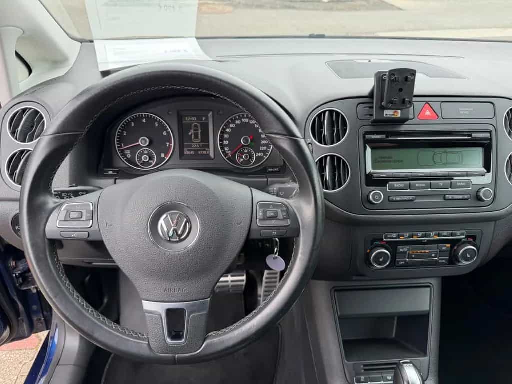 Volkswagen Golf Plus VI Anhkp AUTOMATIK Pdc Sitzhz Tempo BT 04/2011-photo-13