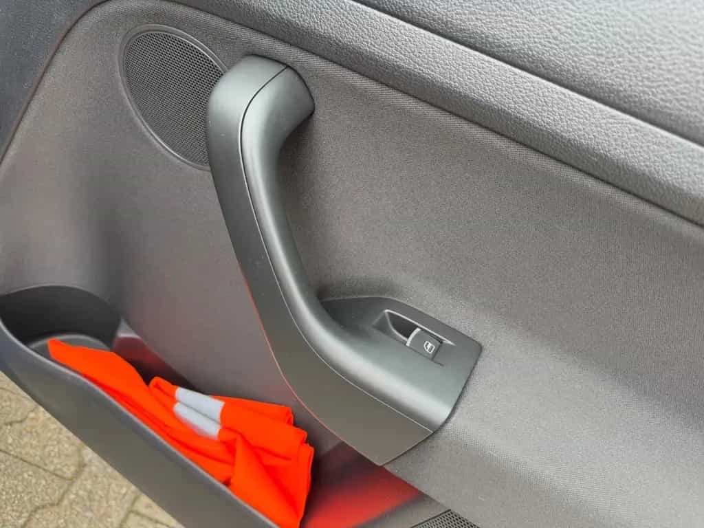 Volkswagen Golf Plus VI Anhkp AUTOMATIK Pdc Sitzhz Tempo BT 04/2011-photo-19