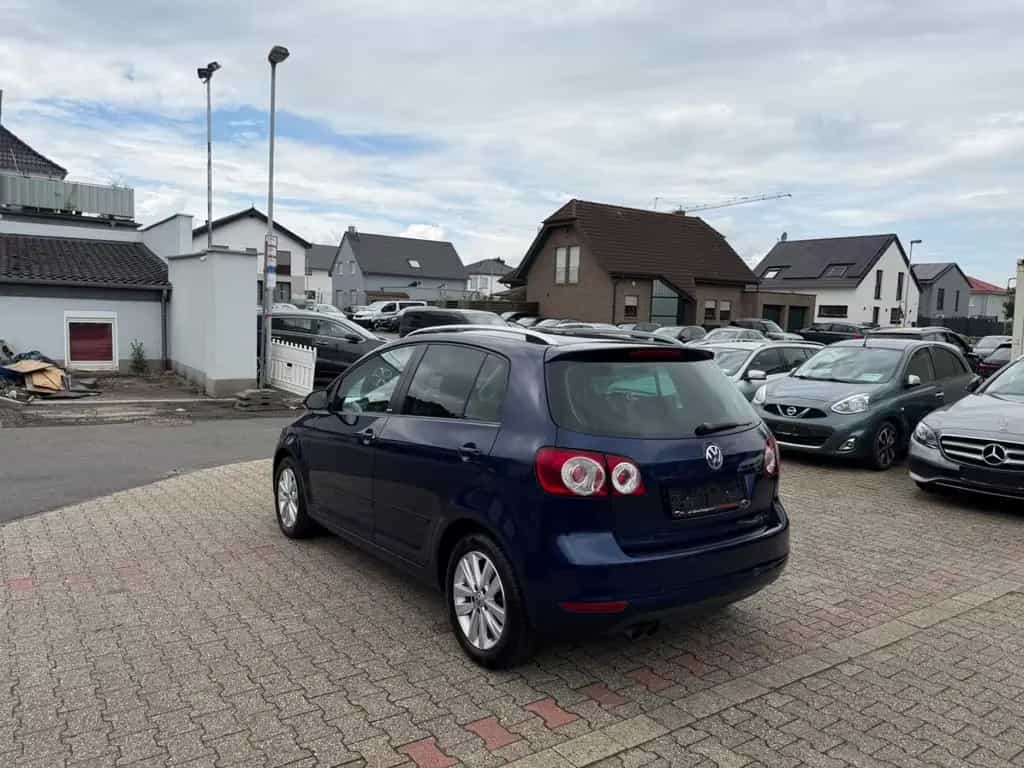 Volkswagen Golf Plus VI Anhkp AUTOMATIK Pdc Sitzhz Tempo BT 04/2011-photo-2